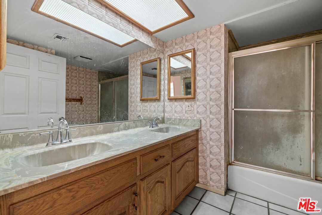 Bathroom, Dual Sink Vanities, Glass Shower, Interior, Tile Countertops