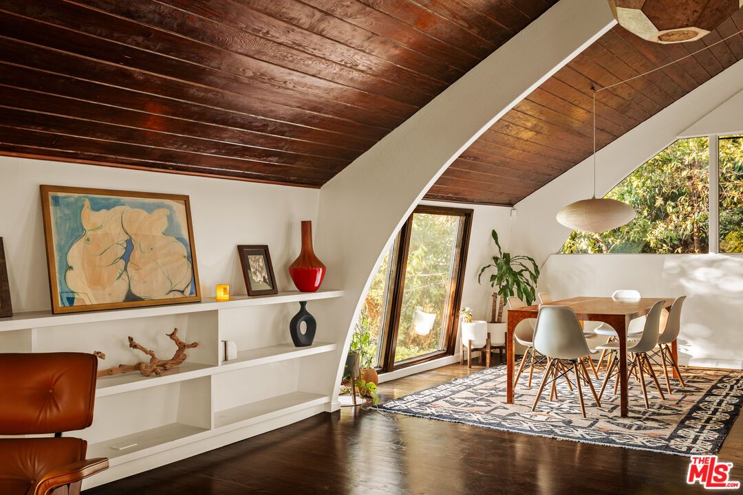 Dining room, Interior, Pendant Lights, Wooden Ceilings, Wood Texture Flooring