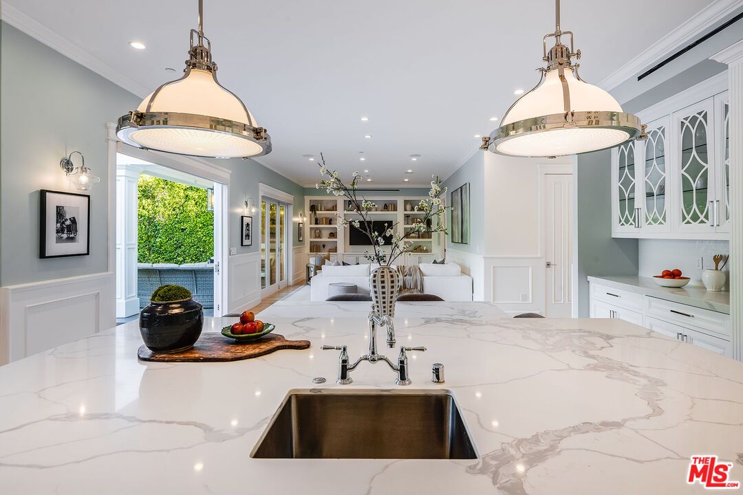 Interior, Kitchen, Pendant Lights, Recessed Lighting