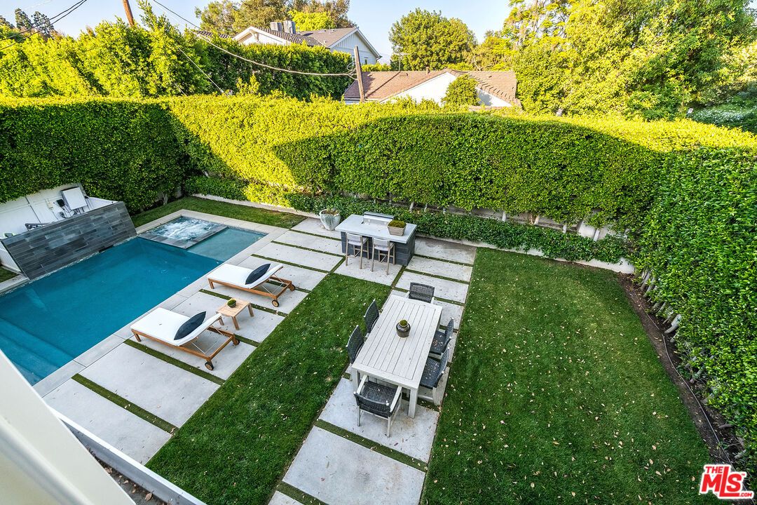 Backyard, Exterior, Pool