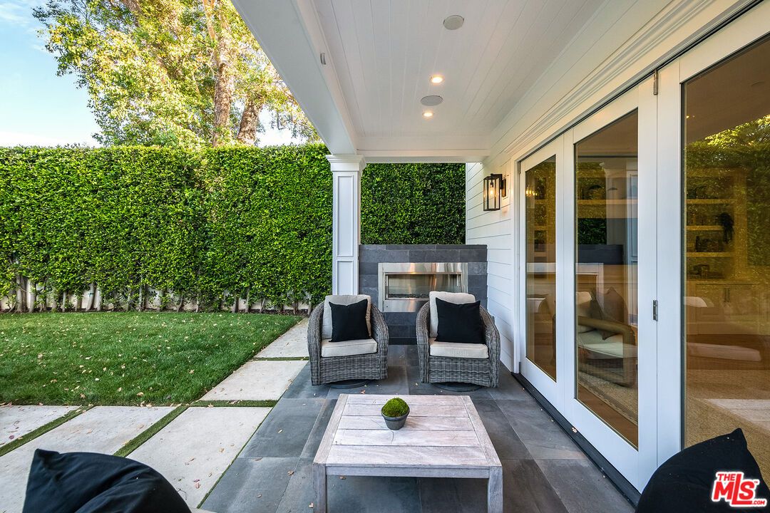 Backyard, Exterior, Fireplace