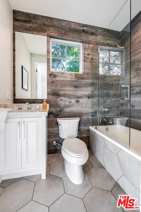 Bathroom, Glass Shower, Interior, Wooden Walls