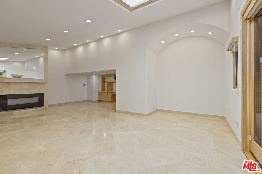 Empty room, Fireplace, Interior, Recessed Lighting