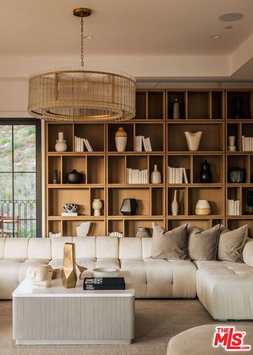 Chandelier, Interior, Living room