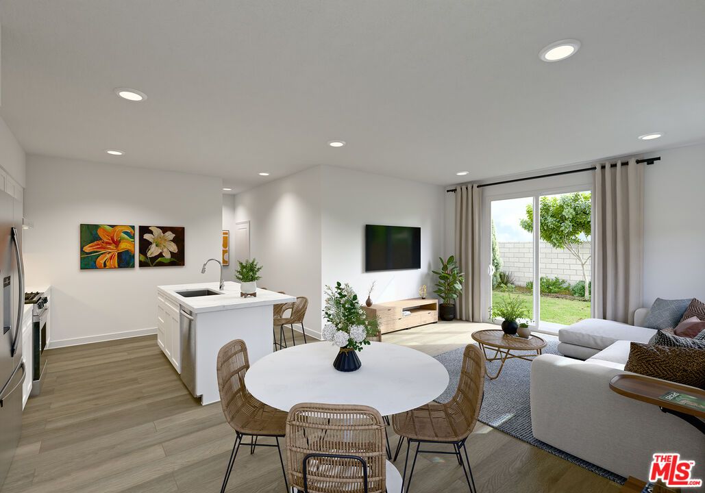 Dining room, Interior, Kitchen, Living room, Recessed Lighting, Wood Texture Flooring