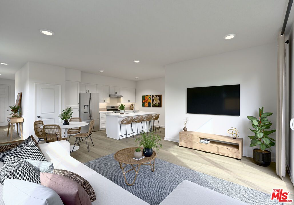 Dining room, Interior, Kitchen, Living room, Recessed Lighting, Stainless Steel Appliances, Wood Texture Flooring