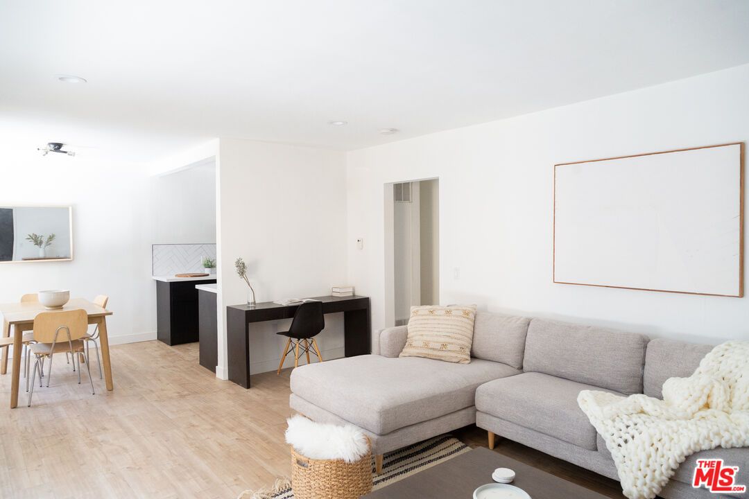 Dining room, Interior, Living room, Wood Texture Flooring