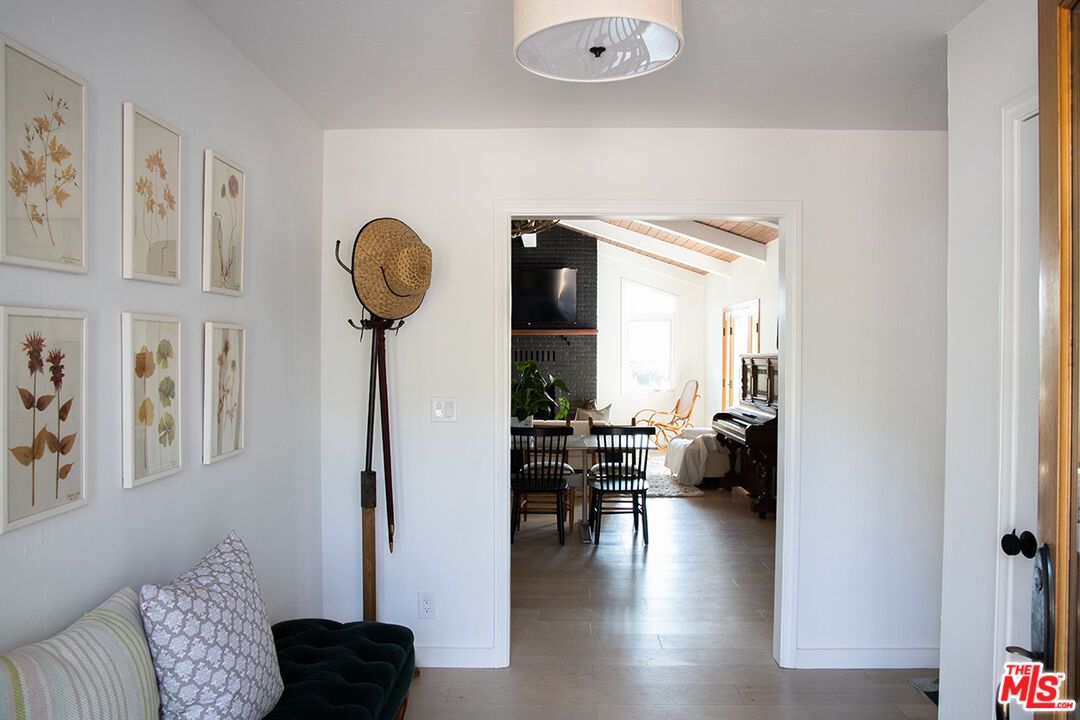 Dining room, Interior, Living room, Wood Texture Flooring