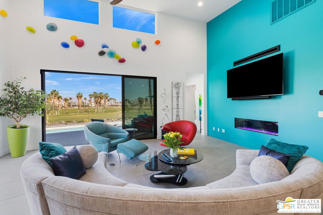 Fireplace, Interior, Living room, Recessed Lighting