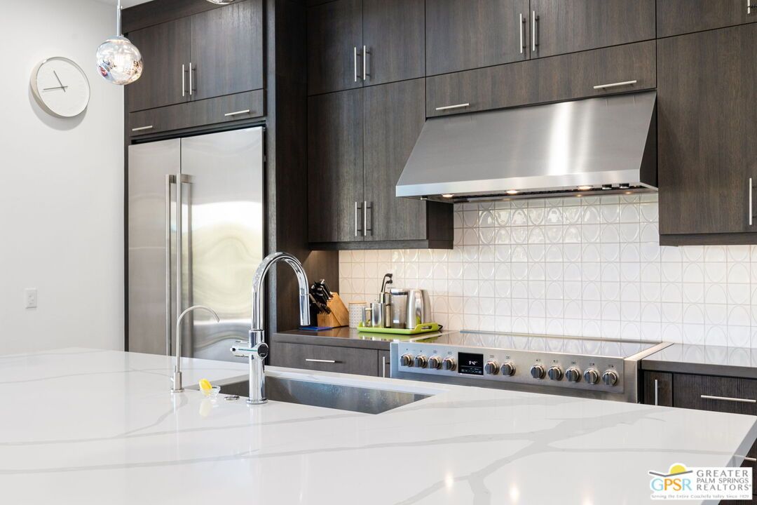 Interior, Kitchen, Stainless Steel Appliances