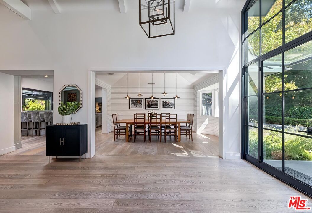 Dining room, Interior, Pendant Lights, Recessed Lighting, Wood Texture Flooring