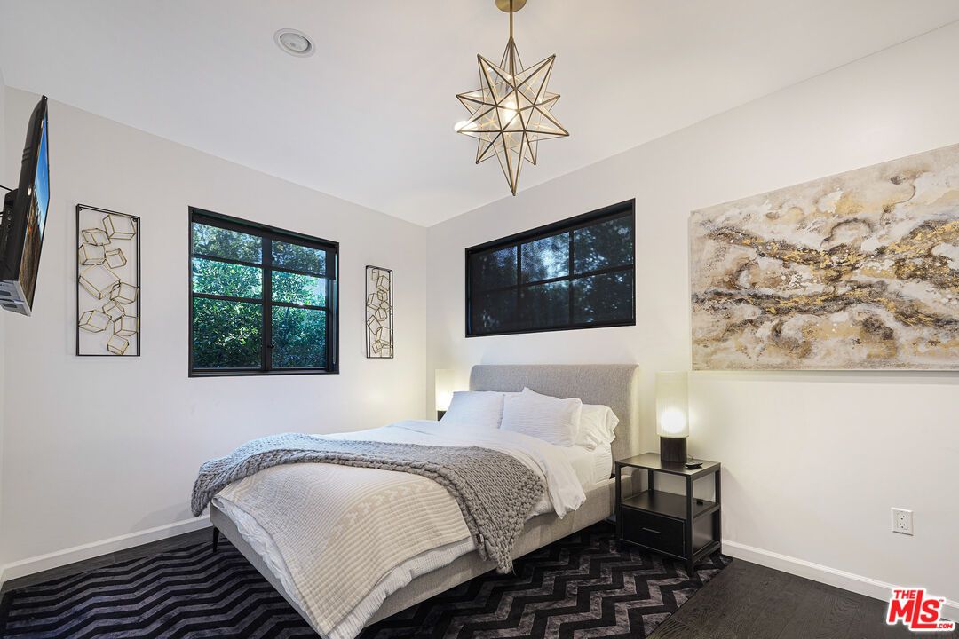 Bedroom, Interior, Pendant Lights, Recessed Lighting