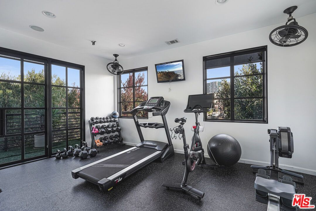 Fitness Equipment, Interior, Recessed Lighting