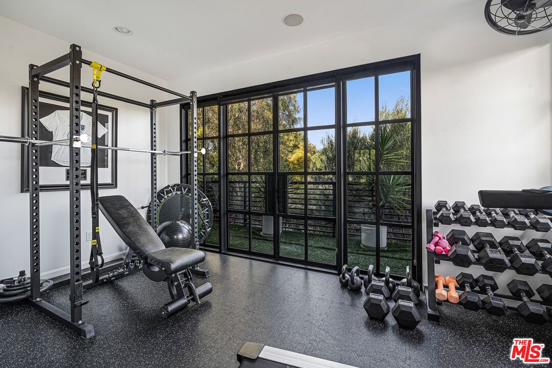 Fitness Equipment, Interior, Recessed Lighting