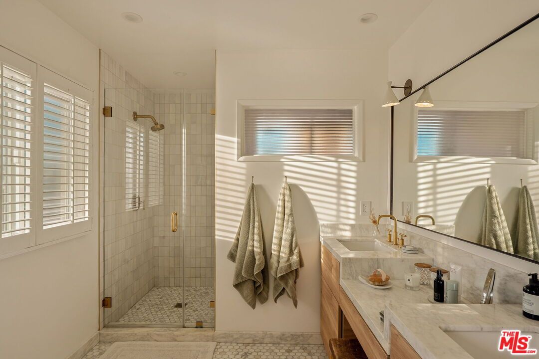 Bathroom, Dual Sink Vanities, Glass Shower, Interior