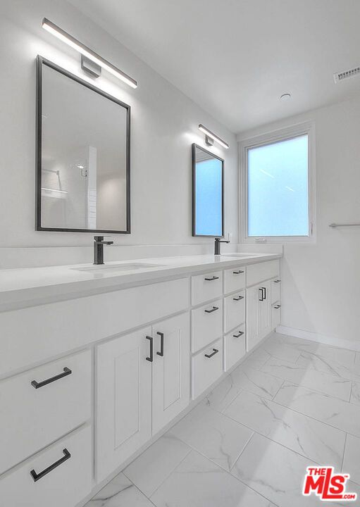 Bathroom, Dual Sink Vanities, Interior, Marble
