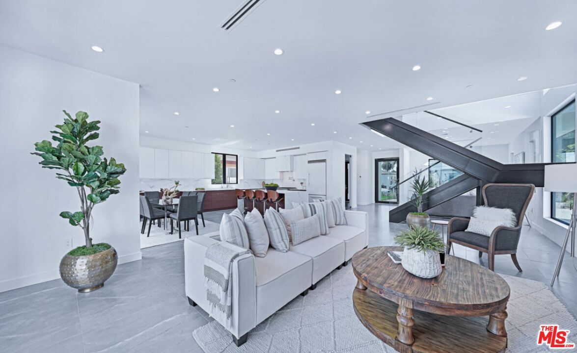 Dining room, Interior, Kitchen, Living room, Recessed Lighting