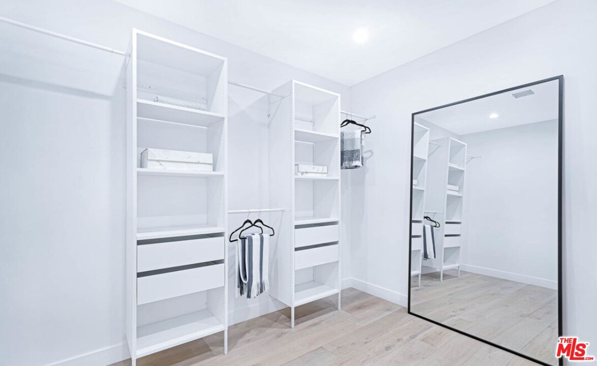 Interior, Recessed Lighting, Walk-in Closets, Wood Texture Flooring