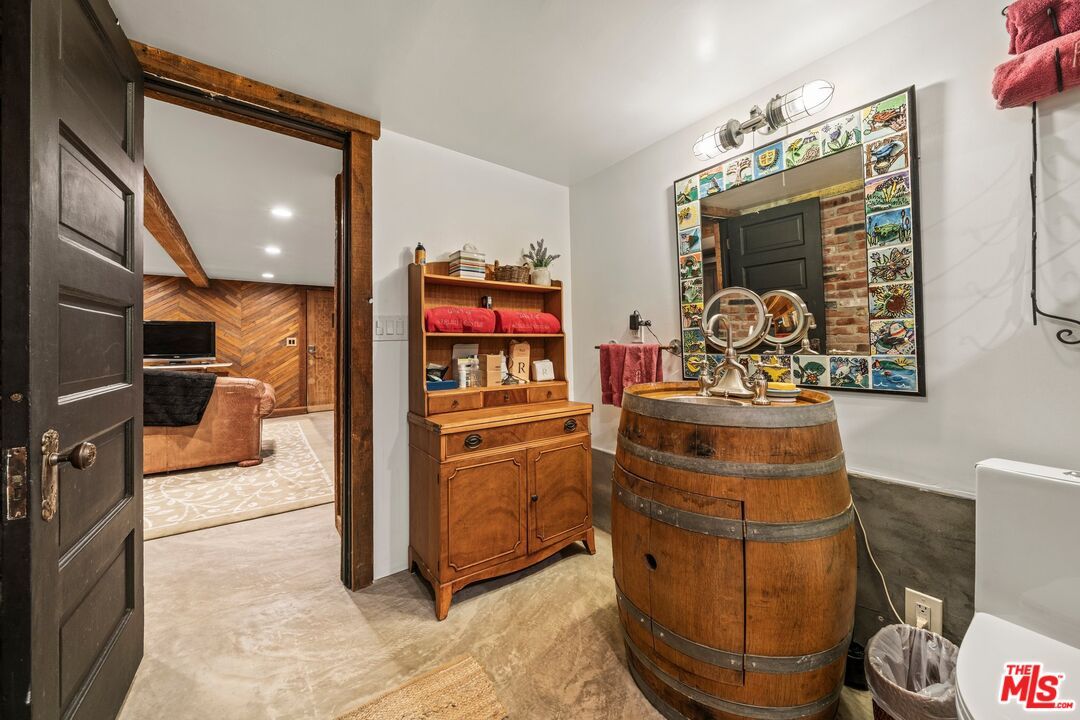Interior, Recessed Lighting, Wooden Walls