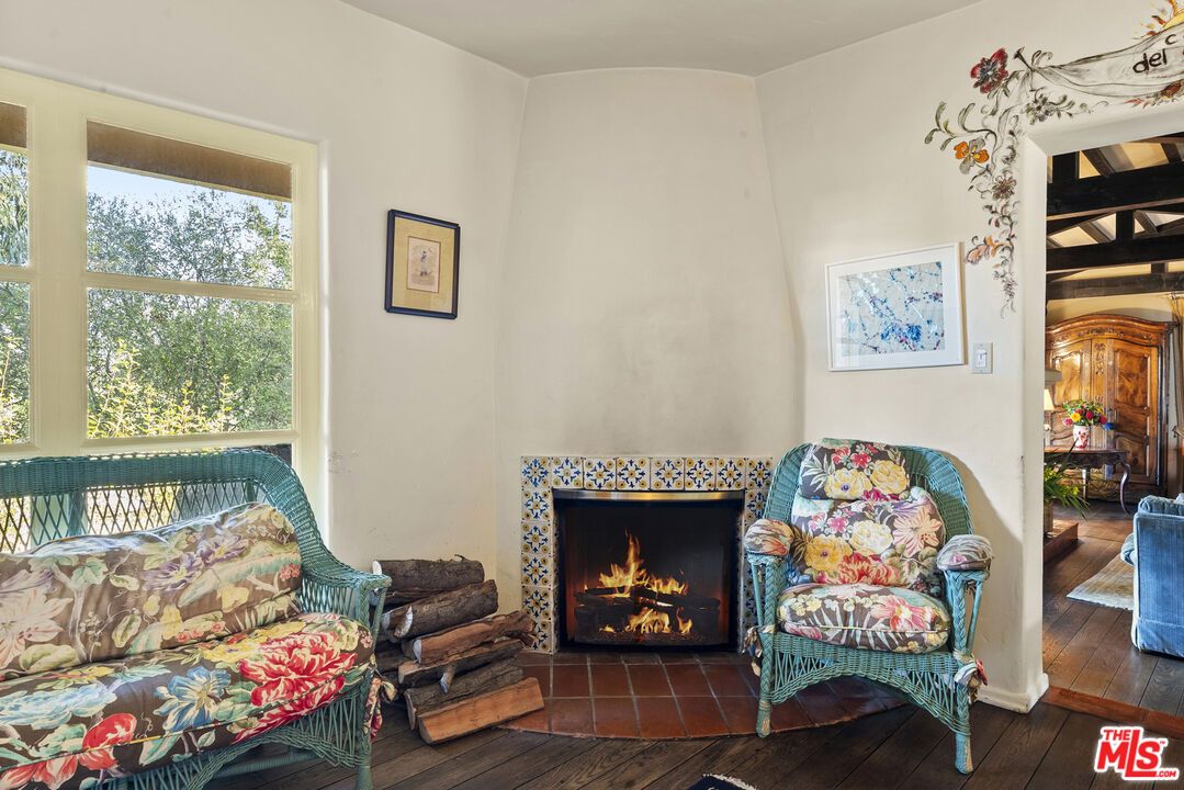 Fireplace, Interior, Wood Texture Flooring