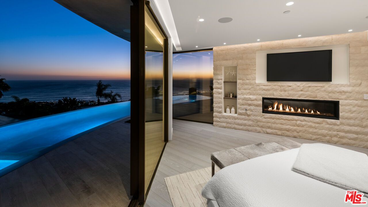 Fireplace, Interior, Living room, Recessed Lighting, Water, Wood Texture Flooring