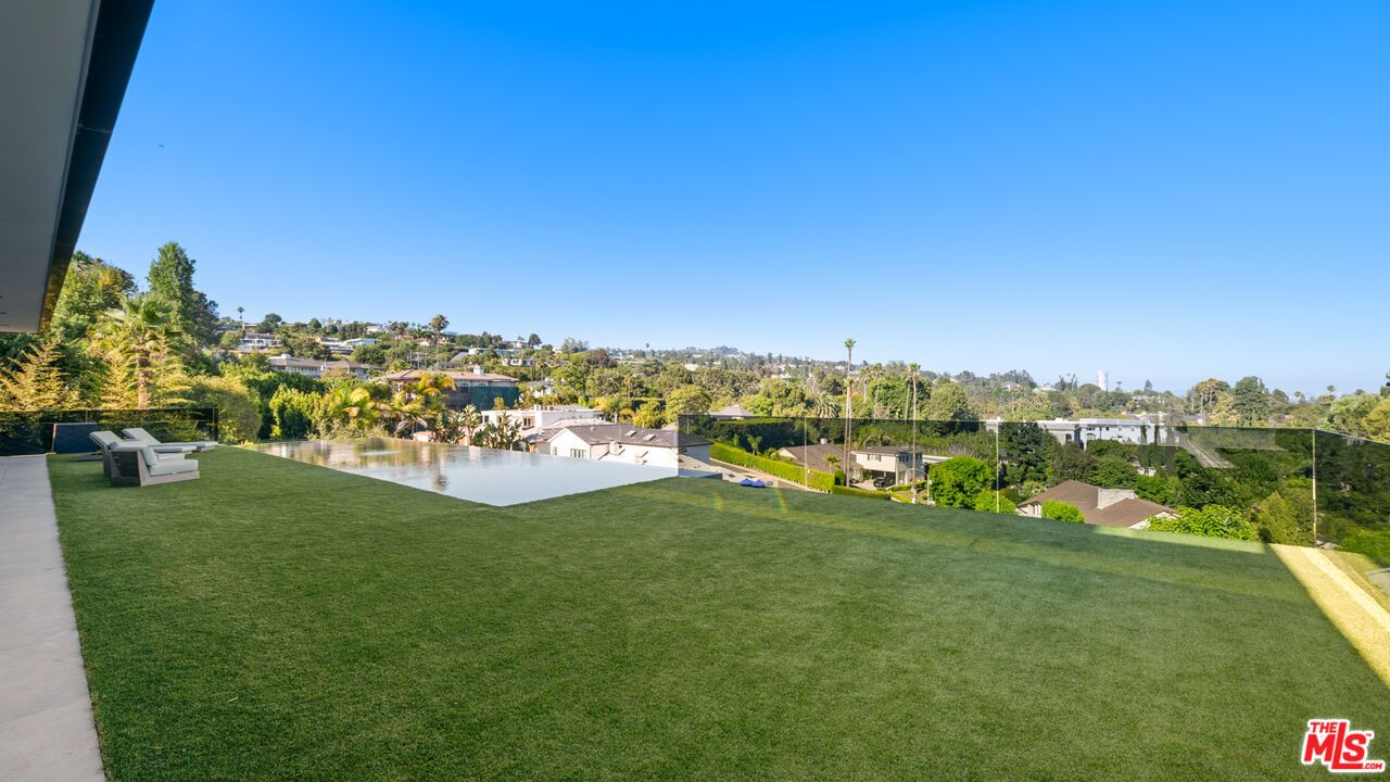 Backyard, Exterior, Water