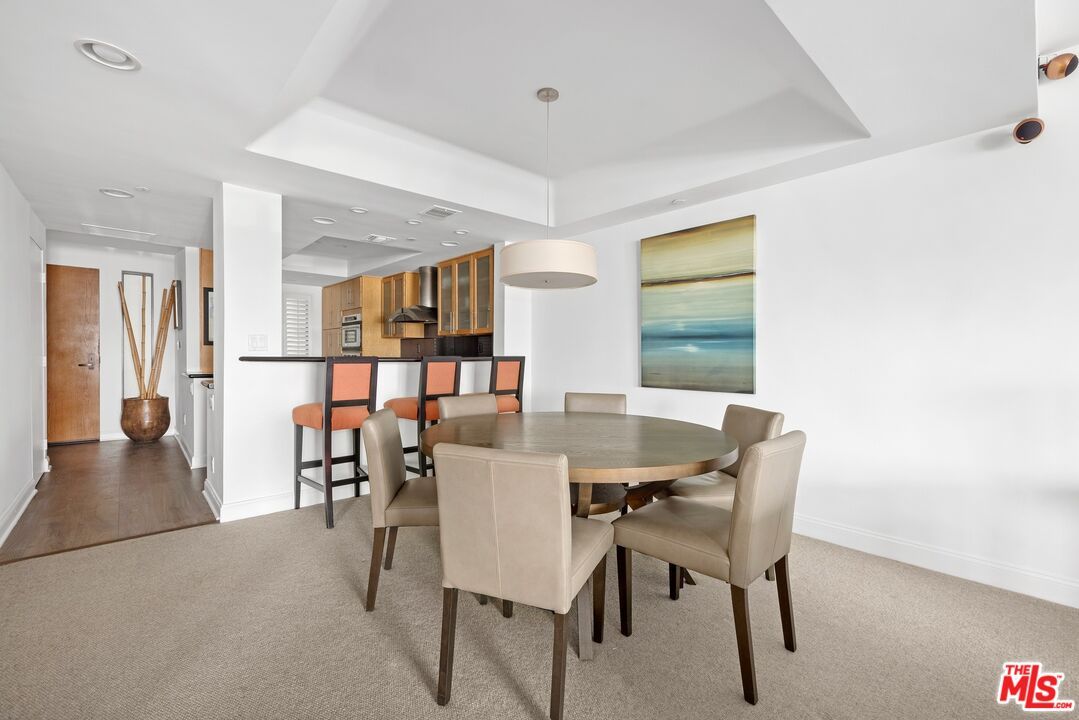 Dining room, Interior, Kitchen, Pendant Lights, Recessed Lighting