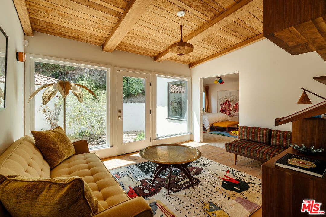 Interior, Living room, Wooden Beams, Wooden Ceilings