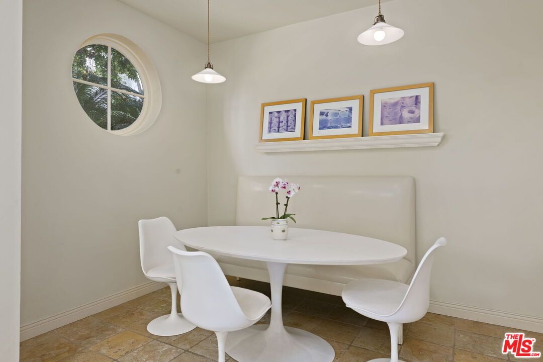 Dining room, Interior, Pendant Lights