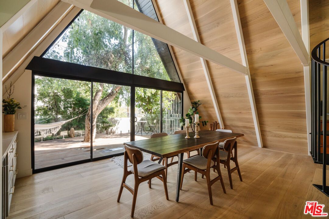 Dining room, Interior, Wooden Ceilings, Wood Texture Flooring
