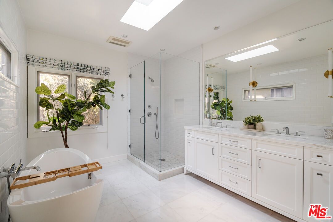 Bathroom, Dual Sink Vanities, Free Standing Baths, Glass Shower, Interior, Recessed Lighting