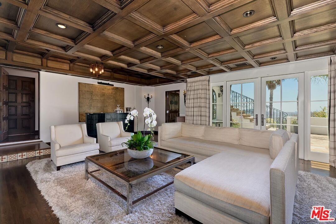 Interior, Living room, Recessed Lighting, Wooden Ceilings, Wood Texture Flooring