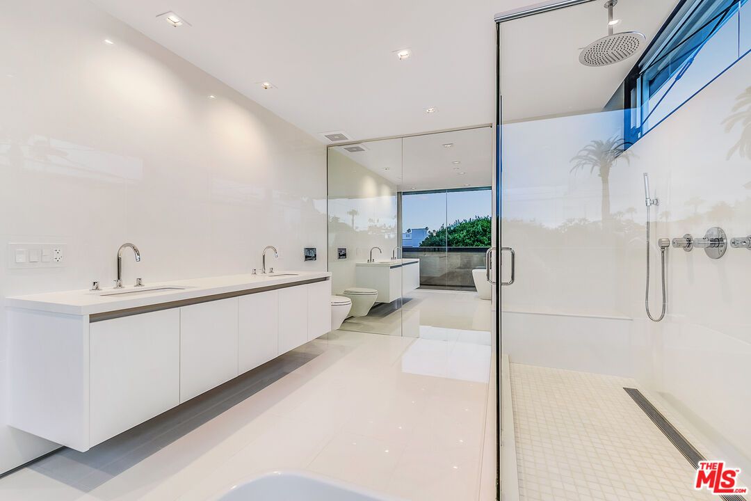 Bathroom, Dual Sink Vanities, Glass Shower, Interior, Recessed Lighting, Water