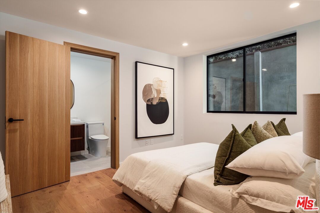 Bathroom, Bedroom, Interior, Recessed Lighting, Wood Texture Flooring