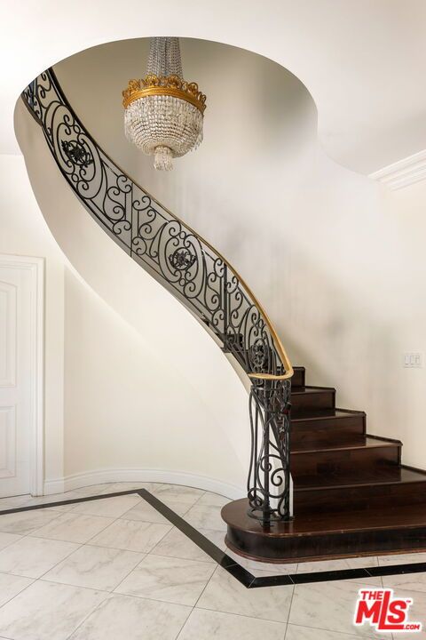 Chandelier, Interior, Marble