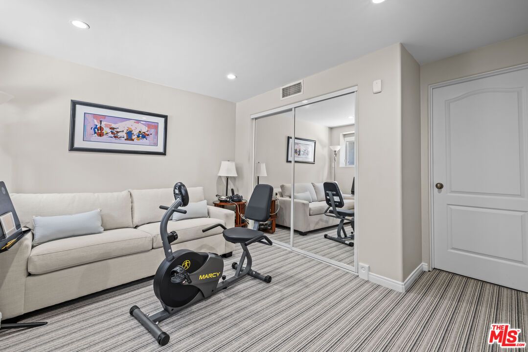 Fitness Equipment, Interior, Recessed Lighting