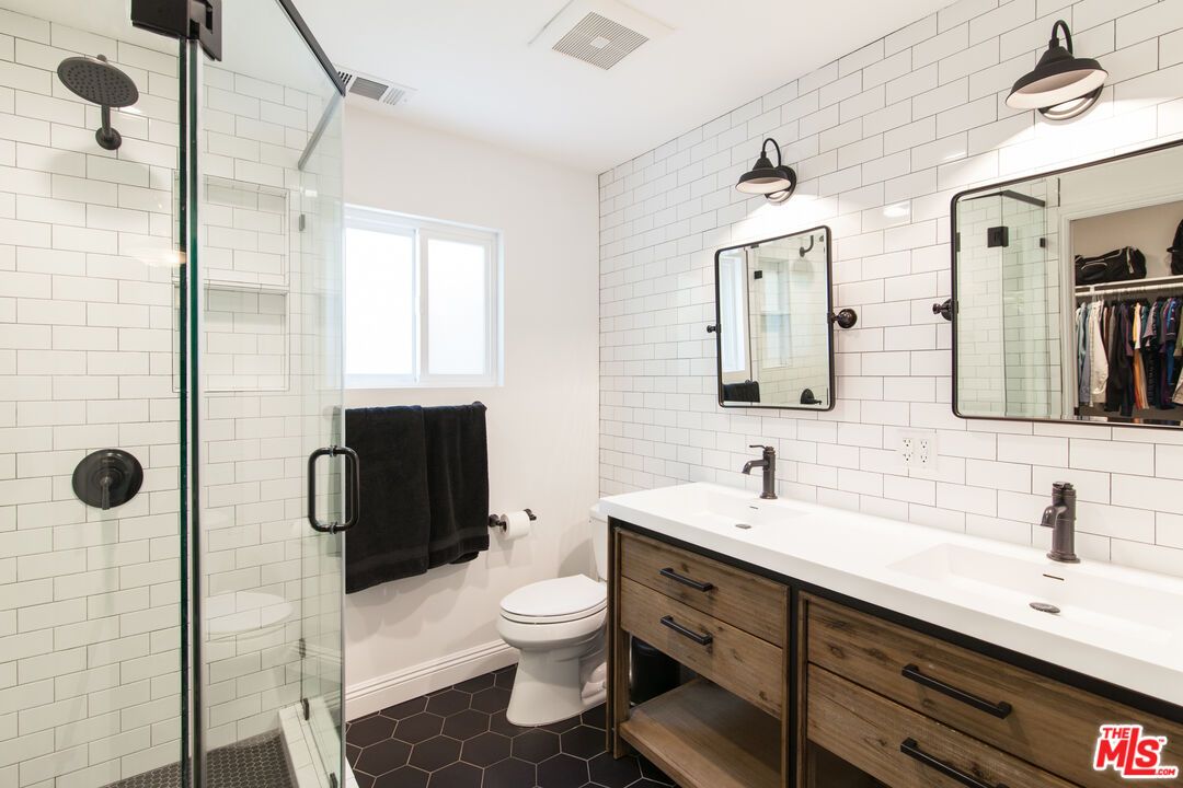 Bathroom, Dual Sink Vanities, Glass Shower, Interior