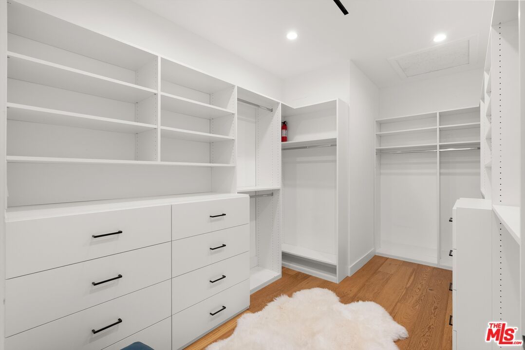 Interior, Recessed Lighting, Walk-in Closets, Wood Texture Flooring