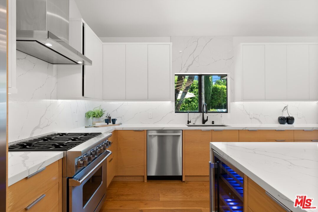 Interior, Kitchen, Marble Walls, Stainless Steel Appliances, Wood Texture Flooring