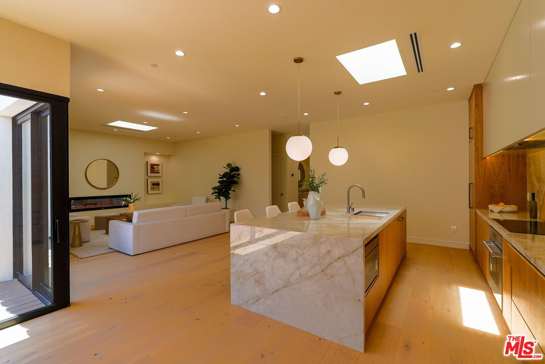 Dining room, Interior, Kitchen, Living room, Pendant Lights, Recessed Lighting, Wood Texture Flooring