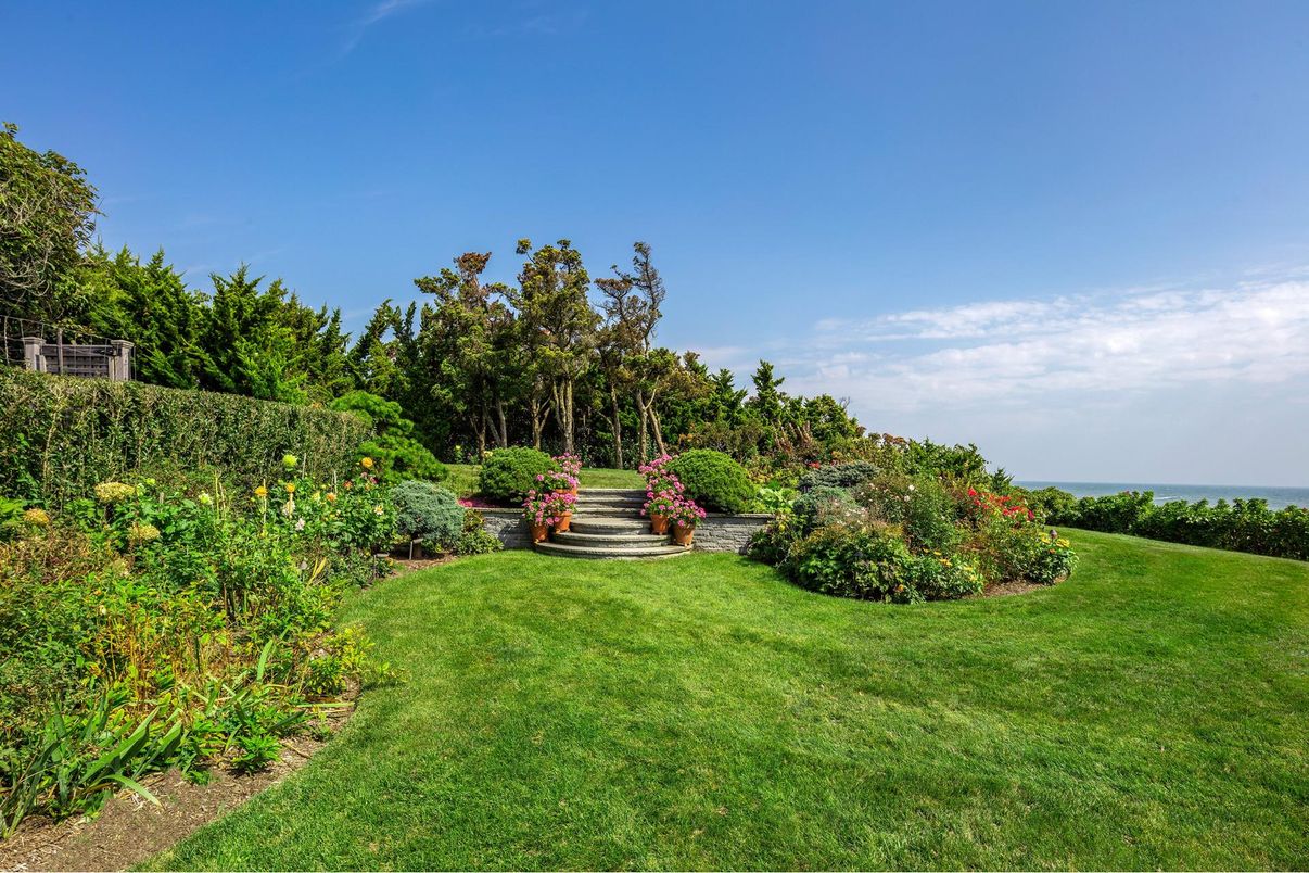 Backyard, Exterior, Water