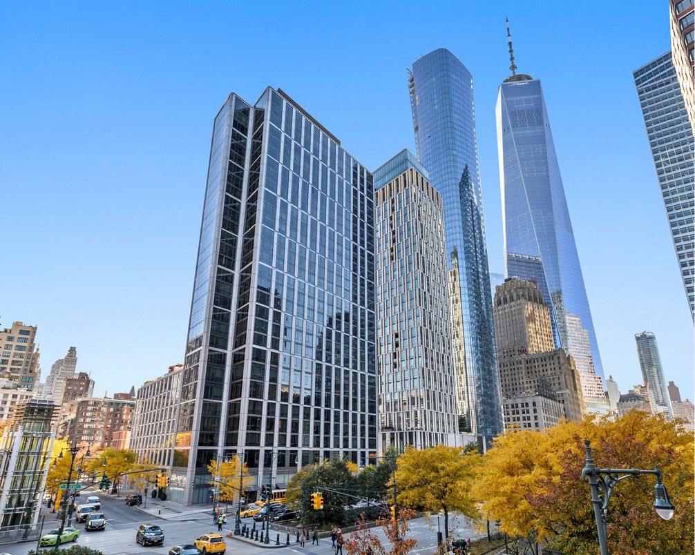 Exterior, Facade, Highrise