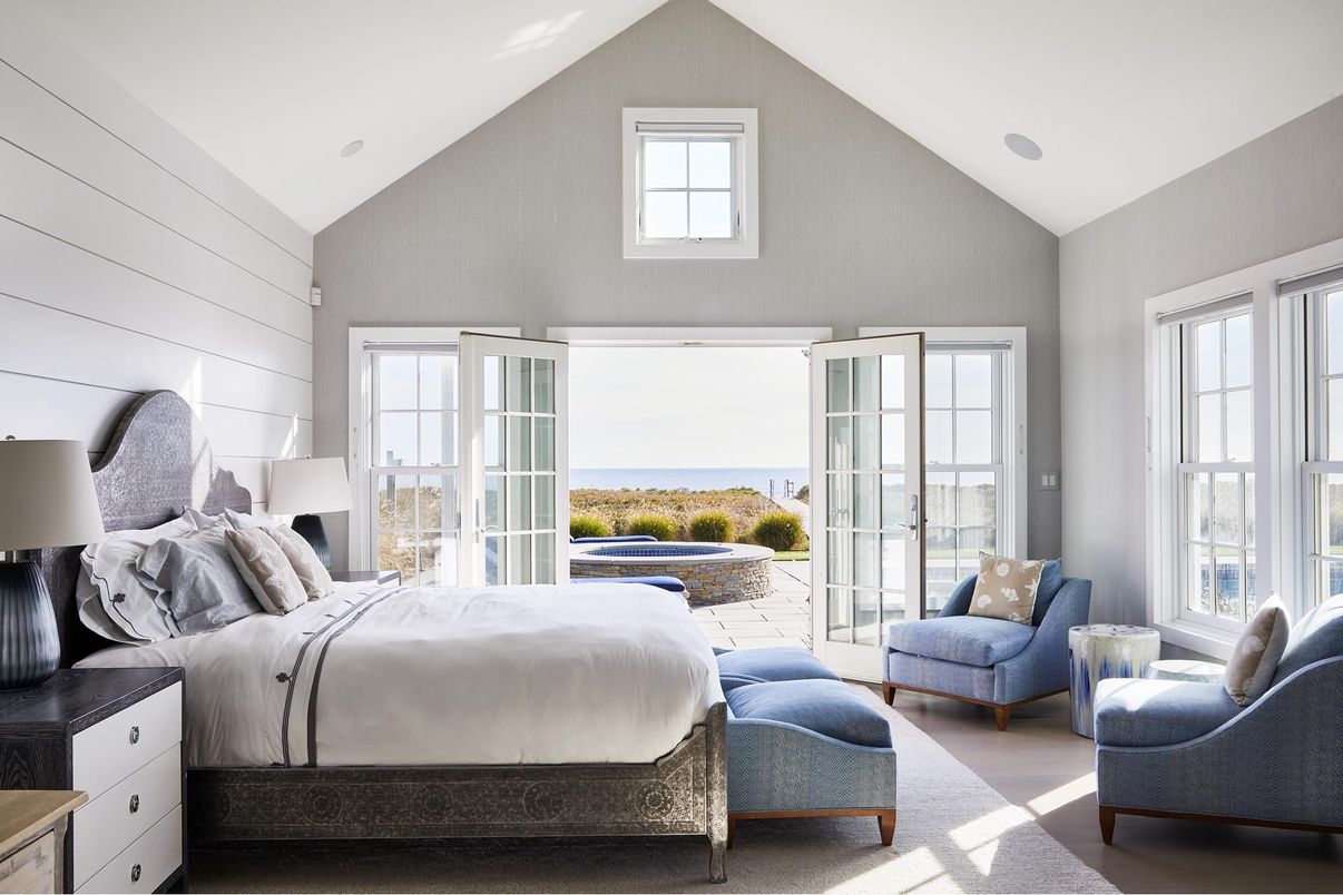 Bedroom, Interior, Water