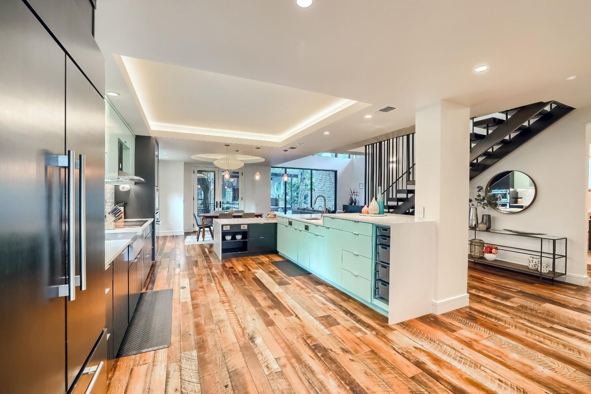 Dining room, Interior, Kitchen, Pendant Lights, Recessed Lighting, Stainless Steel Appliances, Wood Texture Flooring