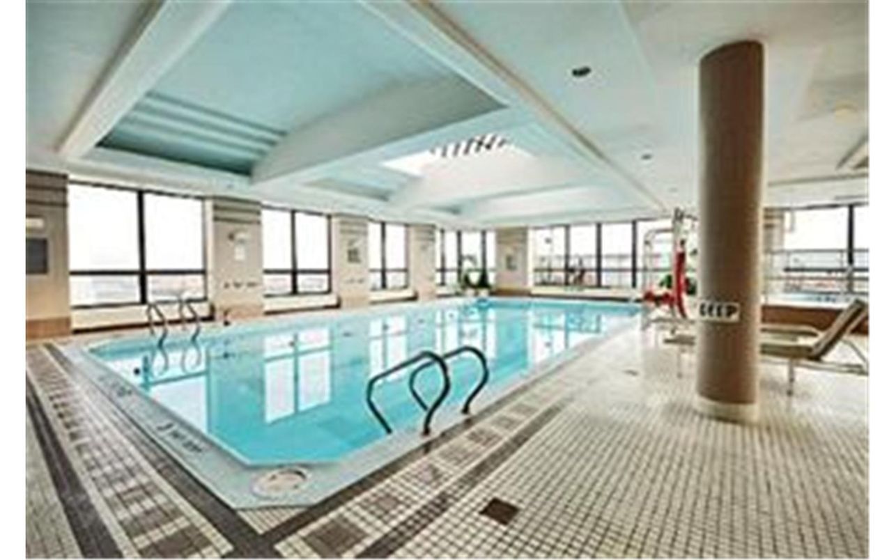 Interior, Pool, Recessed Lighting