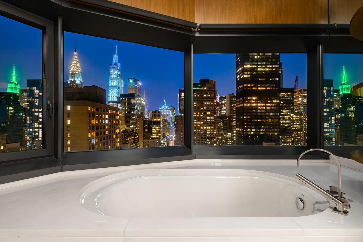 Interior, Other, Skyline