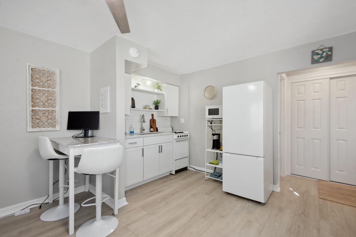 Interior, Kitchen, Wood Texture Flooring