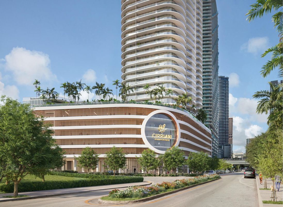 Exterior, Facade, Condo Building