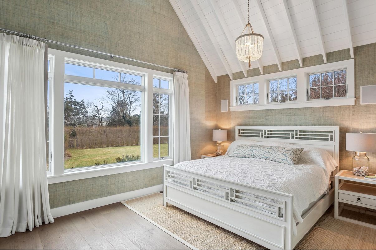 Bedroom, Interior, Pendant Lights, Wood Texture Flooring