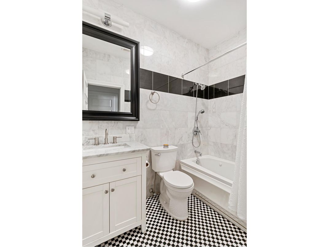 Bathroom, Interior, Marble Walls, Recessed Lighting